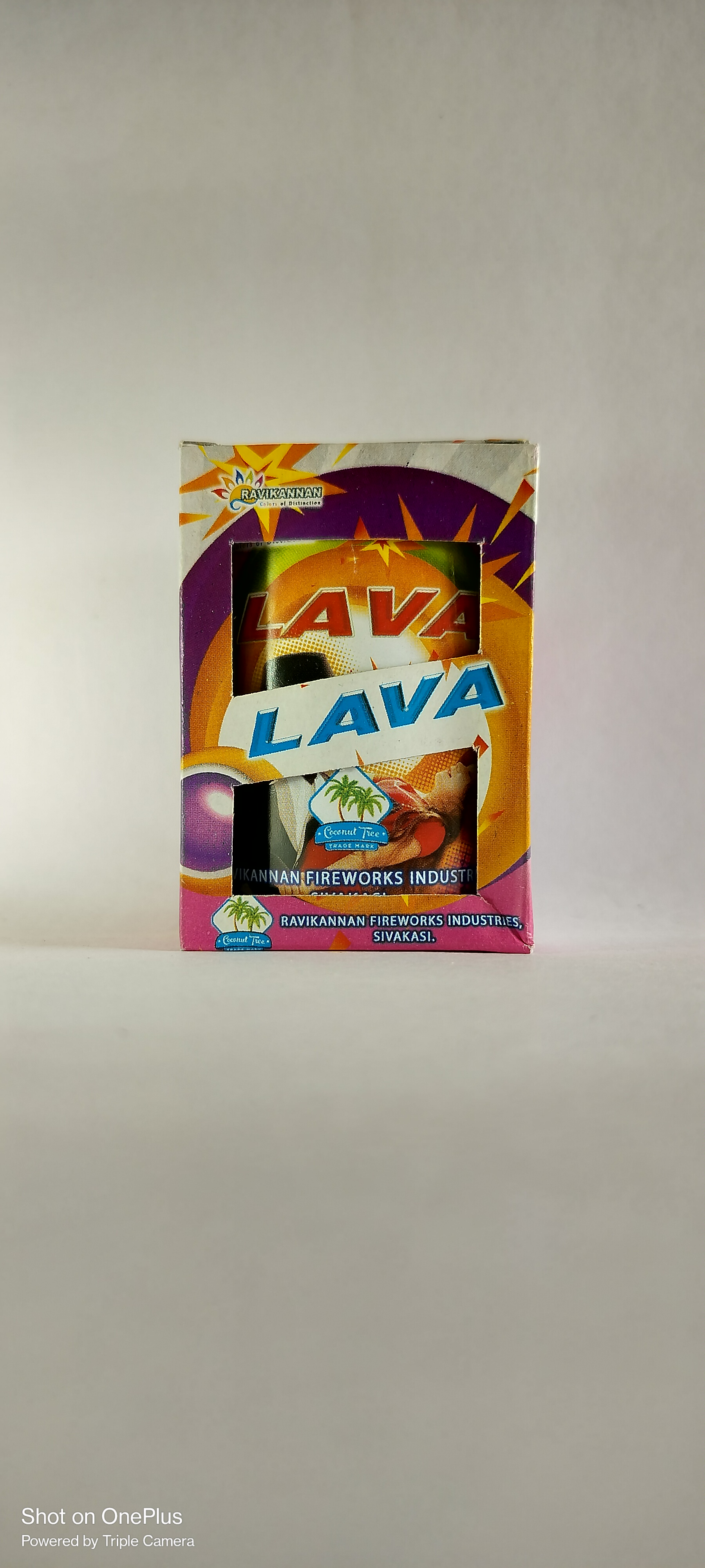 WHITE LAVA SHOWER